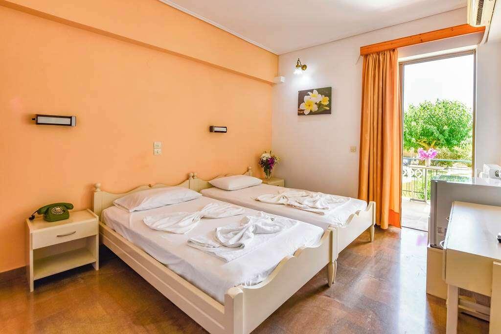 Ionis Hotel Troianata 외부 사진