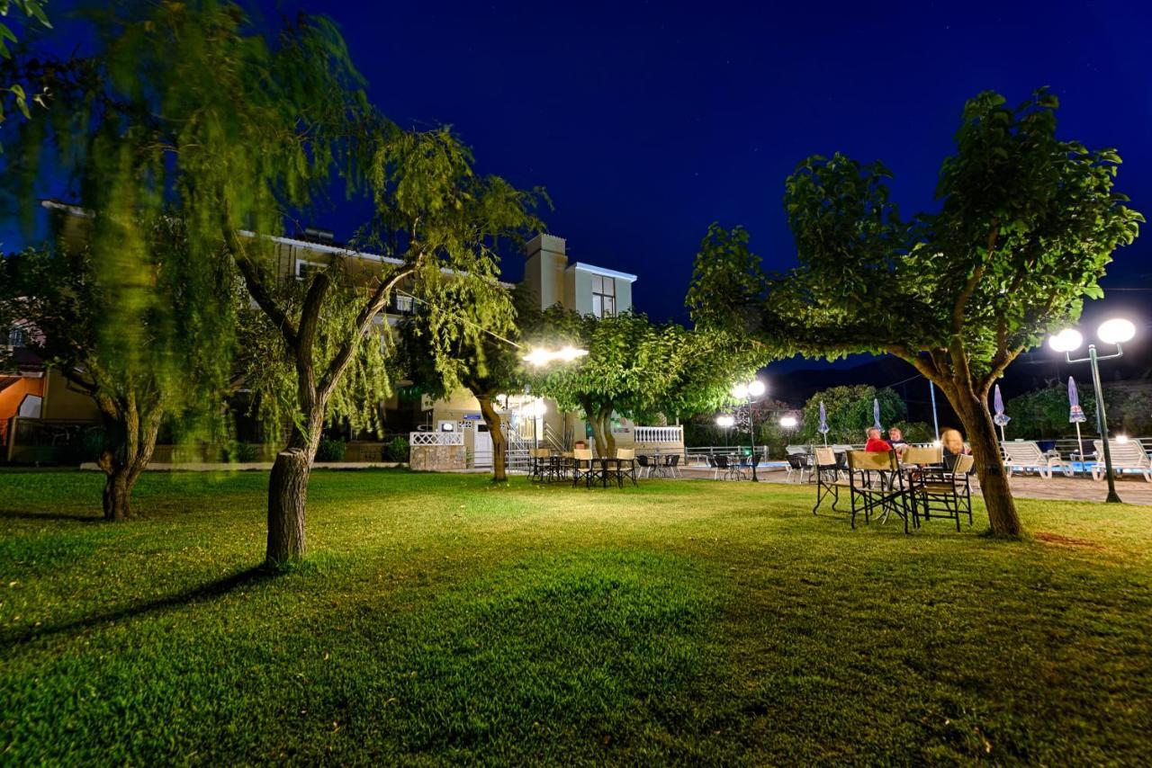 Ionis Hotel Troianata 외부 사진