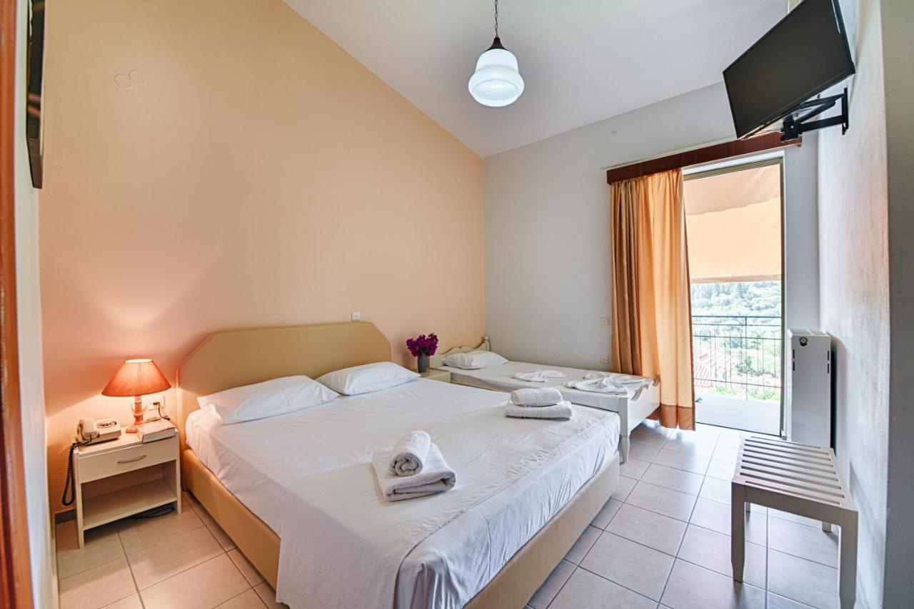 Ionis Hotel Troianata 외부 사진